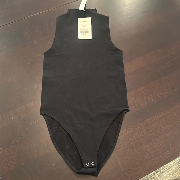 Fabletics sculptknit bodysuit - size L/10 - Picture 1 of 2